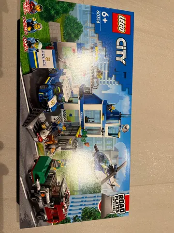 LEGO City 60316 Police Station Chase - Complete Boxed Set