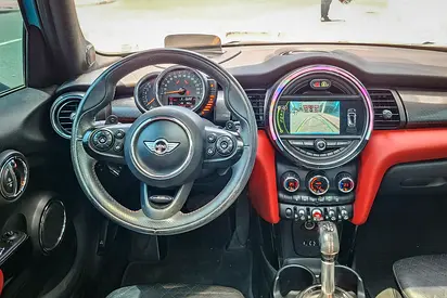صورة 10 لـ 2017 MINI COOPER