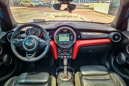 صورة 9 لـ 2017 MINI COOPER