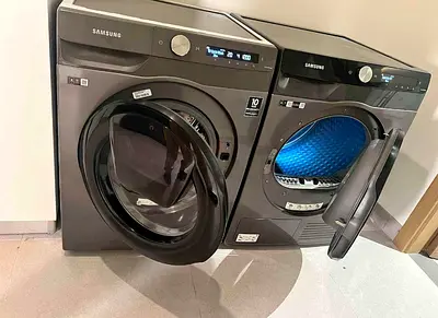 Samsung 9kg Saprat washer dryer Sat with WiFi smart system latest version