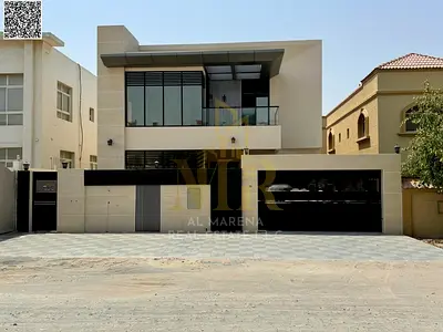 Villa directly from the owner, personal finishing, on a main street, close to all services, freehold ownership for all nationalities and without down