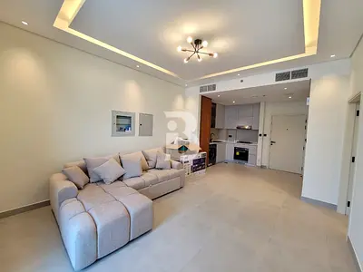 FURNISHED | BRAND NEW | SKYLINE & POOL VIEW