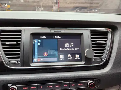 صورة مصغرة 11 لـ 2019 KIA CARNIVAL