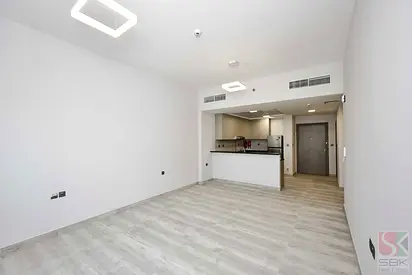 Luxury 1 Bedroom Apartment | Rose Residence 2