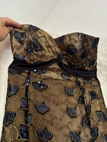 Elegant occasion dress