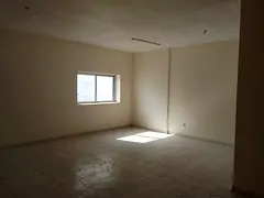 2bhk , 2 toilet, 2 elevator,