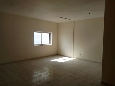 2bhk , 2 toilet, 2 elevator,