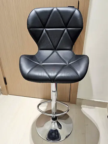 3x Adjustable Black Leather Bar Stool with Chrome Base