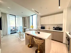 Luxury Corner - Premium Furnished - Open Road