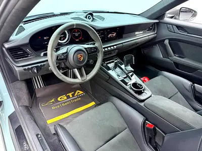 صورة مصغرة 9 لـ 2023 Porsche 911