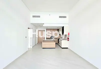 Large Layout | Brand New | Maids Room