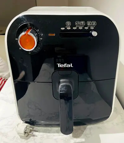 Tefal Compact Air Fryer - Perfect Condition