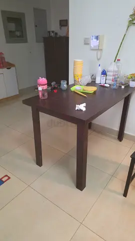 Dinning table