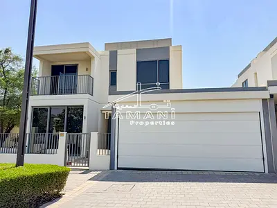 Spacious Modern 4BR Villa Prime Location
