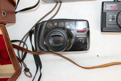 Samsung AF Zoom 1050 35mm Film Point And Shoot Camera