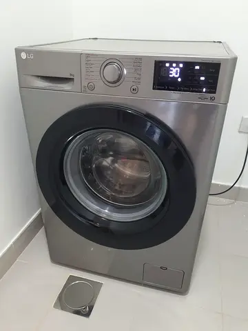 LG Digital Inverter Washing Machine For Sale 9KG