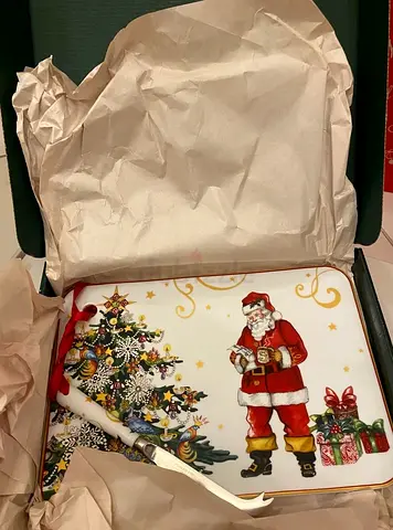 Christmas cheese platter