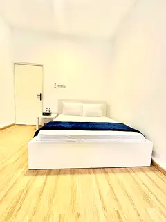 Small Private Room Availble For Single Female in Al Safa 1