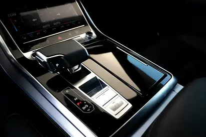 صورة مصغرة 12 لـ 2025 AUDI Q8