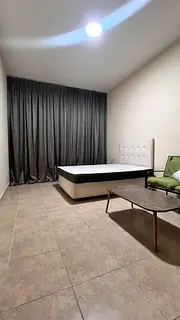 Kerala Couple/ family sharing room dafza metro station - non attached washroom 2650+dewa