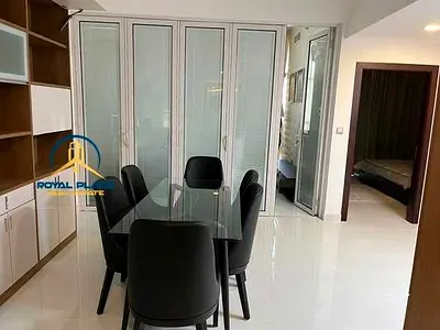 FULLY FURNISHED | CLOSE TO METRO | CONVERTABLE TO 2 BEDROOM