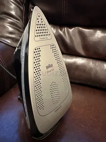 Braun Steam Iron - Good Working Condition