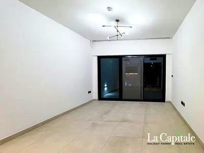 READY TO MOVE | SMART HOME | 6 CHEQUES AVAILABLE