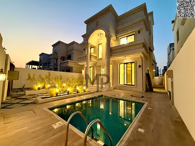تملك قصر بتصميم كلاسيك طابقين وروف مسبح خاص ومساحه كبيرة السعر شامل رسوم التسجيل والتملك