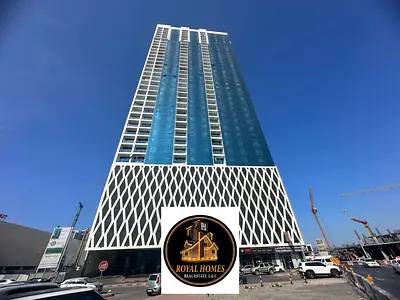 شقة بغرفتي نوم للإيجار، مفروشة بالكامل مع موقف سيارة.
