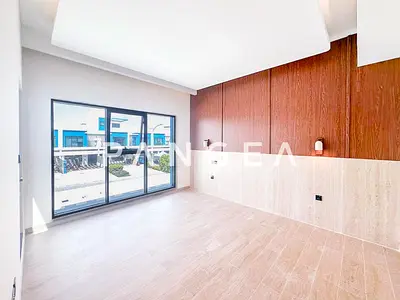 Upgraded | Brand New | Ready to Move in