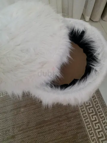 White Fur Stool pouf