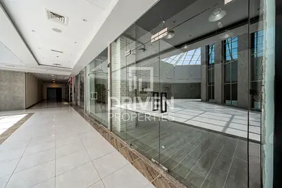 Fitted Retail Space | Free Parking | Prime Area