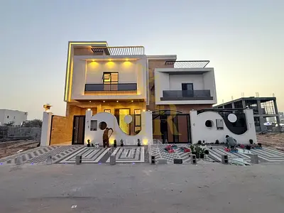Villa for sale, price includes registration and ownership fees. High-end finishing. Two floors and a rooftop. Freehold ownership for all nationalities