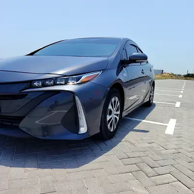 Toyota Prius 2022 Iconic | Canadian Specs | Fuel Efficient Hybrid