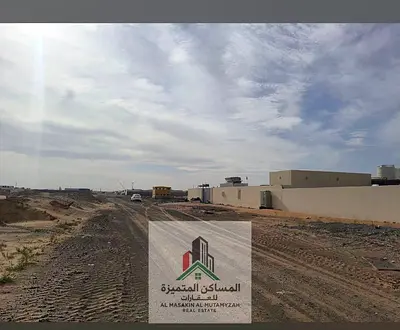 For investment, two lands, the area of each land is 10,000 feet in Saja