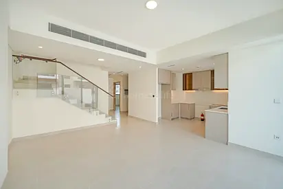 Well Priced | End Corner | Ready to move in