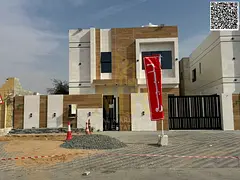 Direct from the owner, price inclusive of registration, ownership fees, electricity, and water.