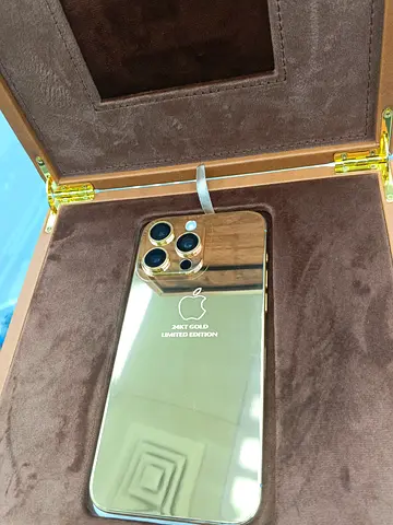 15 pro max 256 Gold edition