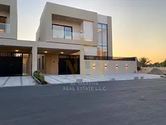 Own your dream villa and invest in style in a luxurious villa in the heart of Al Zahia. High-end fin