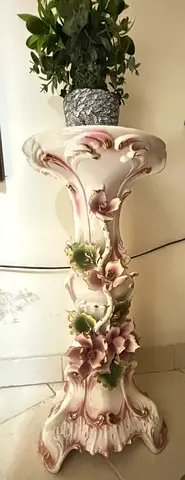 🌸 Decorative Ceramic Plant Stand / Pedestal