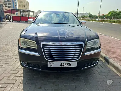 Chrysler 300C 2013 | GCC Specs | Luxury Sedan