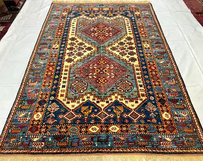 172 x 238 cm | 6x8 ft | Amazing fine Quality Handmade Persian Shiraz Carpet