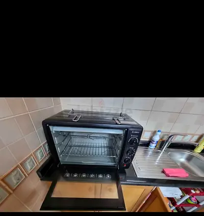 Used countertop convection toaster oven 42 literin good working condition