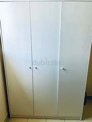 IKEA KLEPPSTAD 3-Door Wardrobe – Good Condition