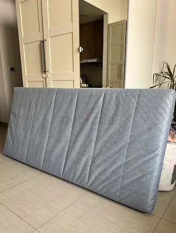Single mattress