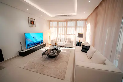 Ready Family Standalone Villa | Private Majlis | Convertible to 6 BR