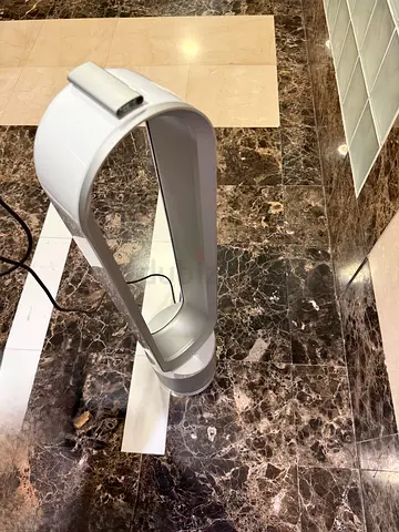Dyson Bladeless Tower Fan - White, Good Condition