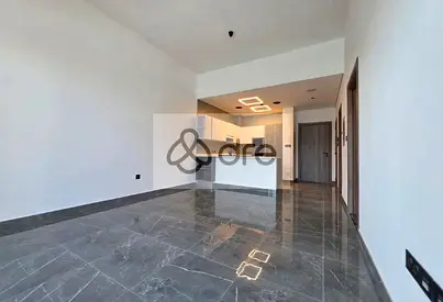 Brand New/ Ready to Move / Premium Living