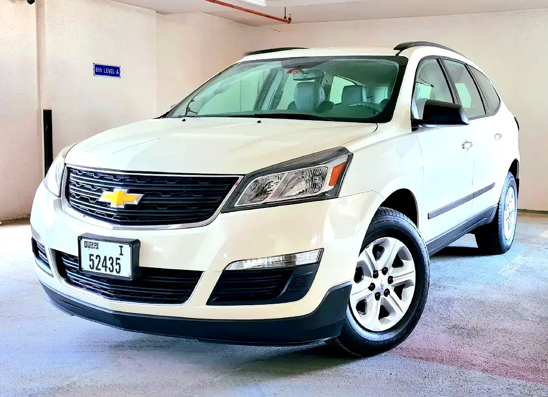 Chevrolet Traverse 2015 — photo 1 of 18