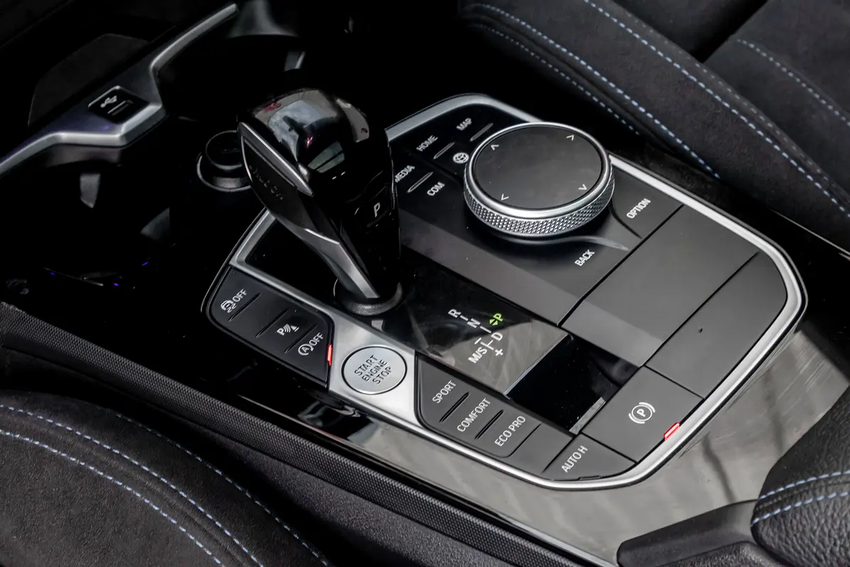 BMW 1-Series 2023